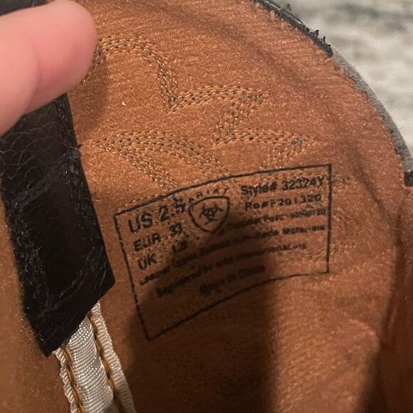 Ariat Western Boots - Picture 8 of 9